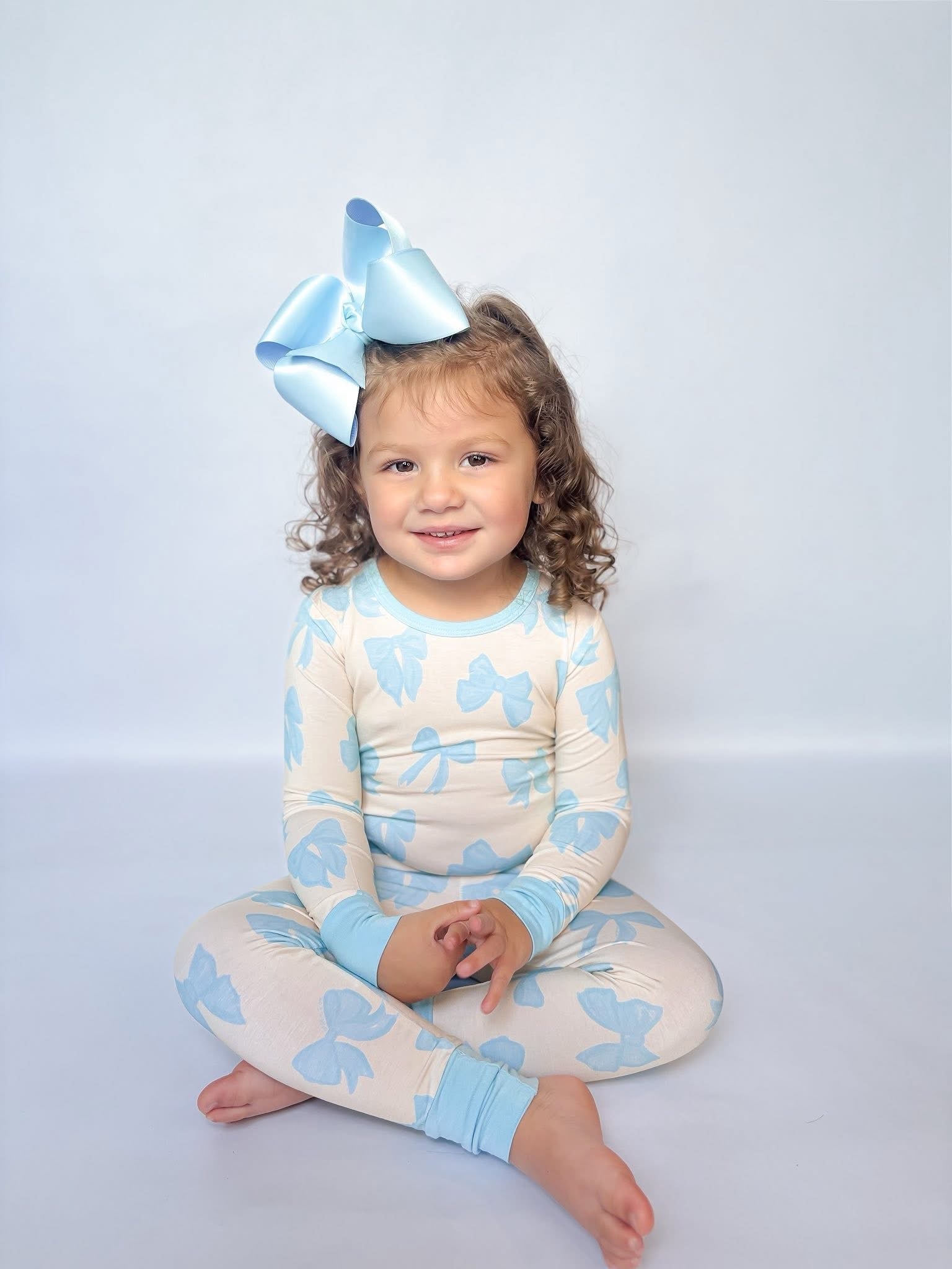 Bronx&Co. Blue Bows Two Piece Set
