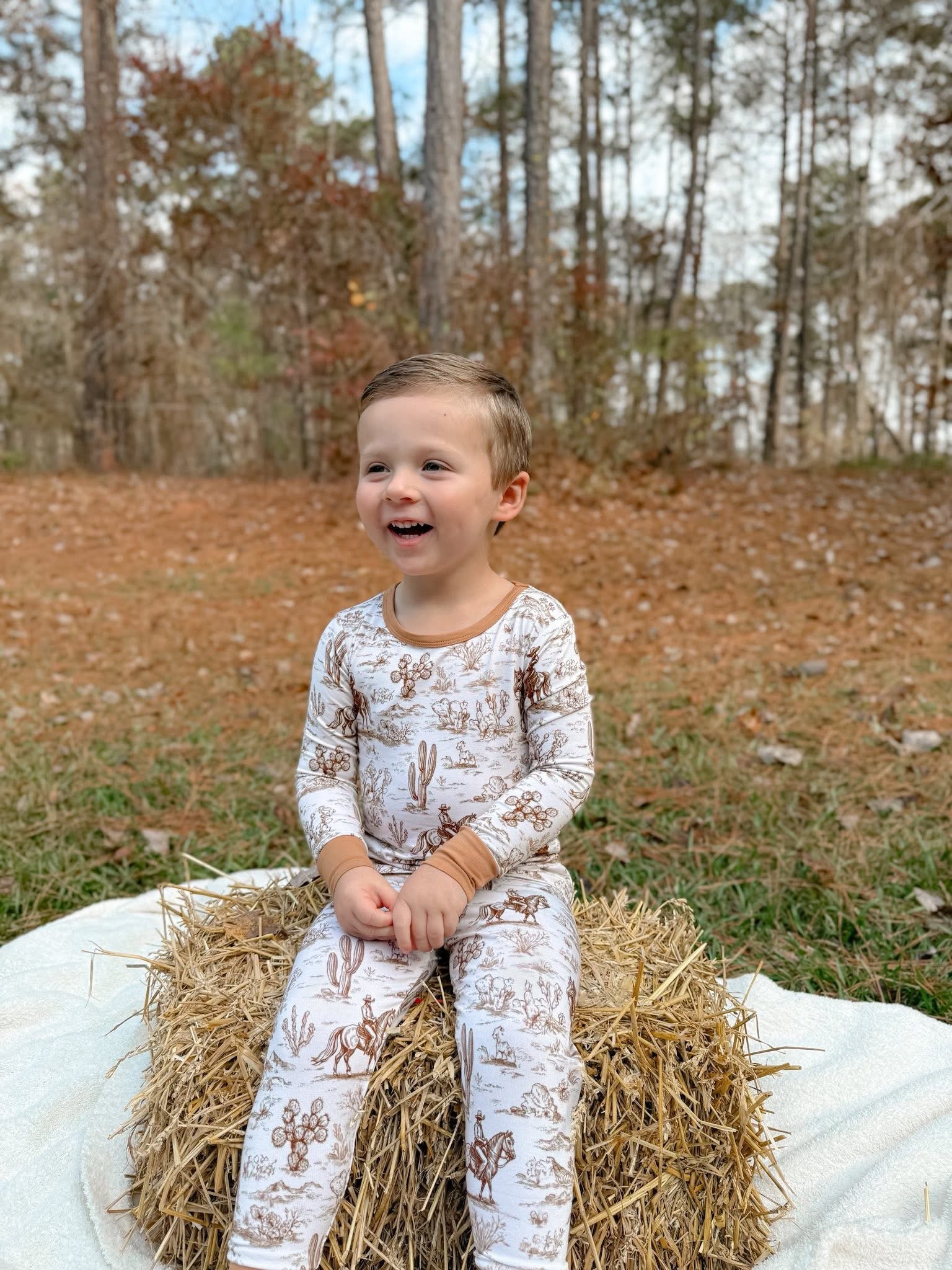 Western Heirloom Two Piece Set