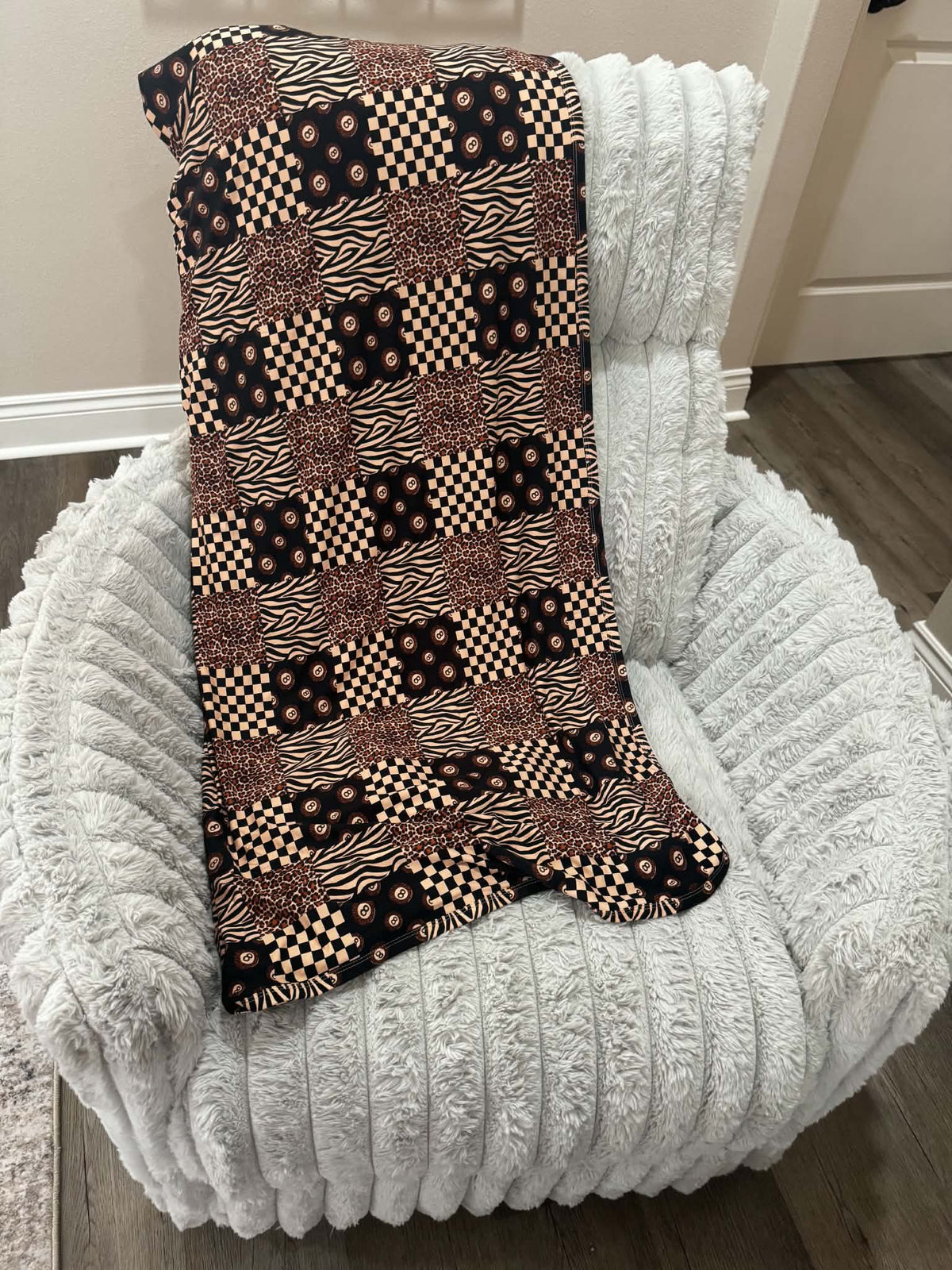 Wild for dopamine Oversized Blanket