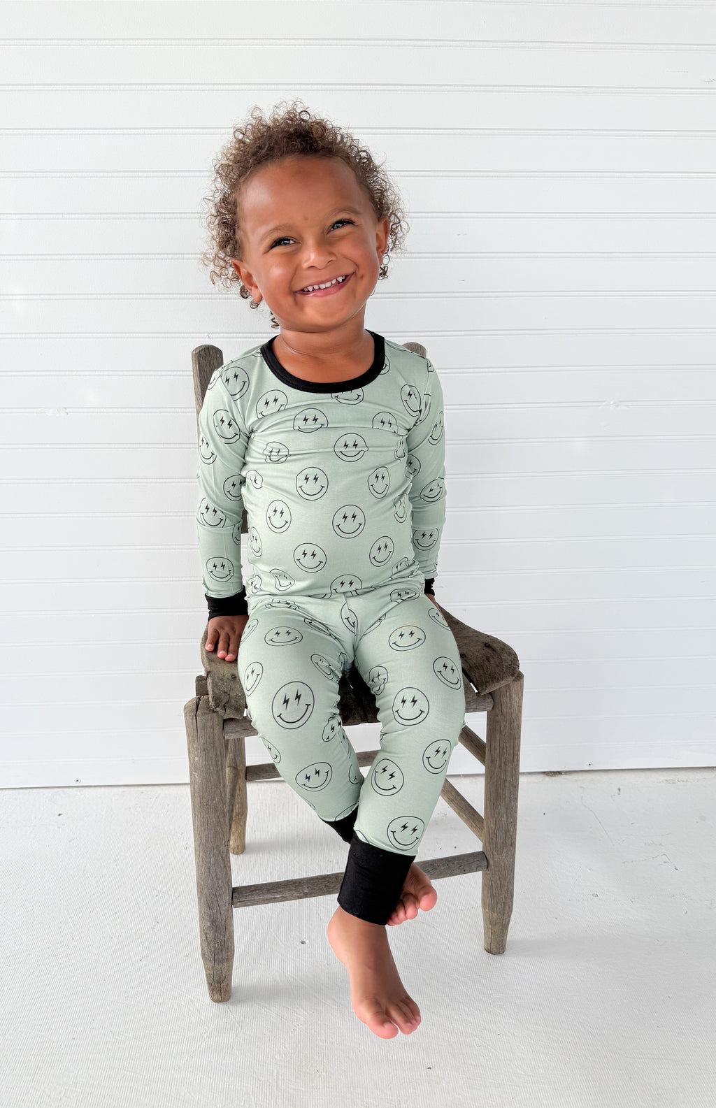 Pistachio Smileys Two Piece Set