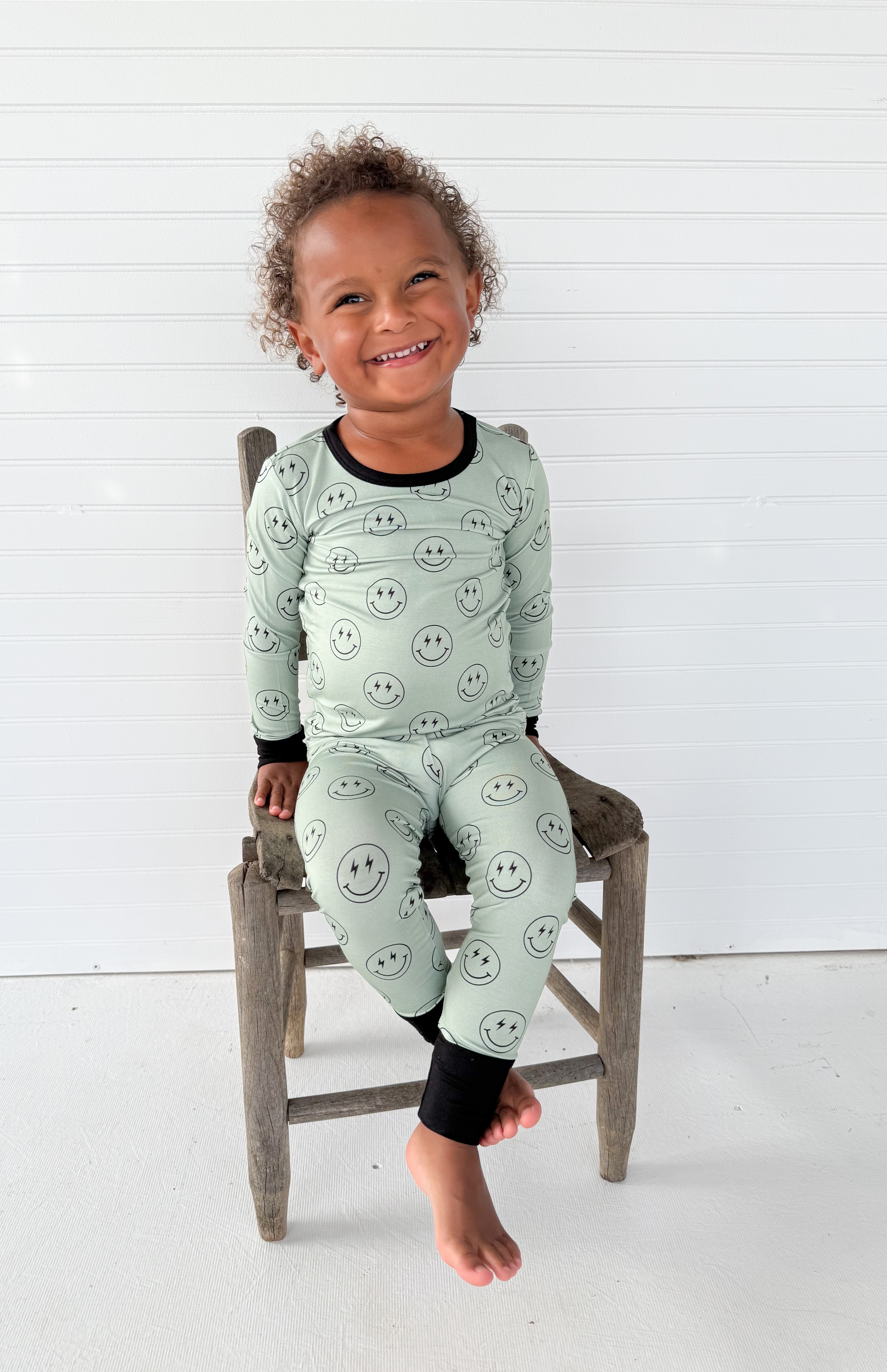 Pistachio Smileys Two Piece Set