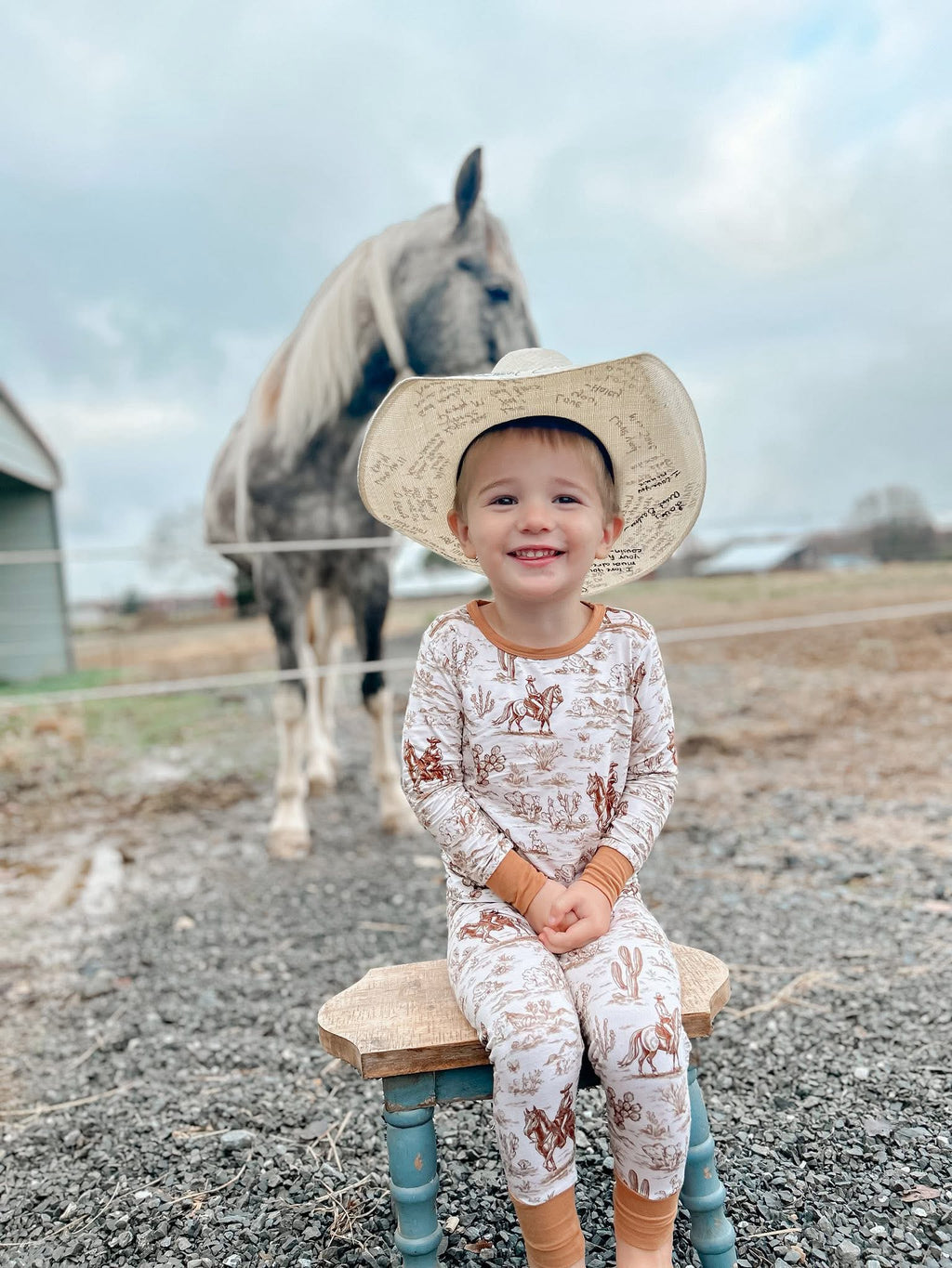 Western Heirloom Two Piece Set