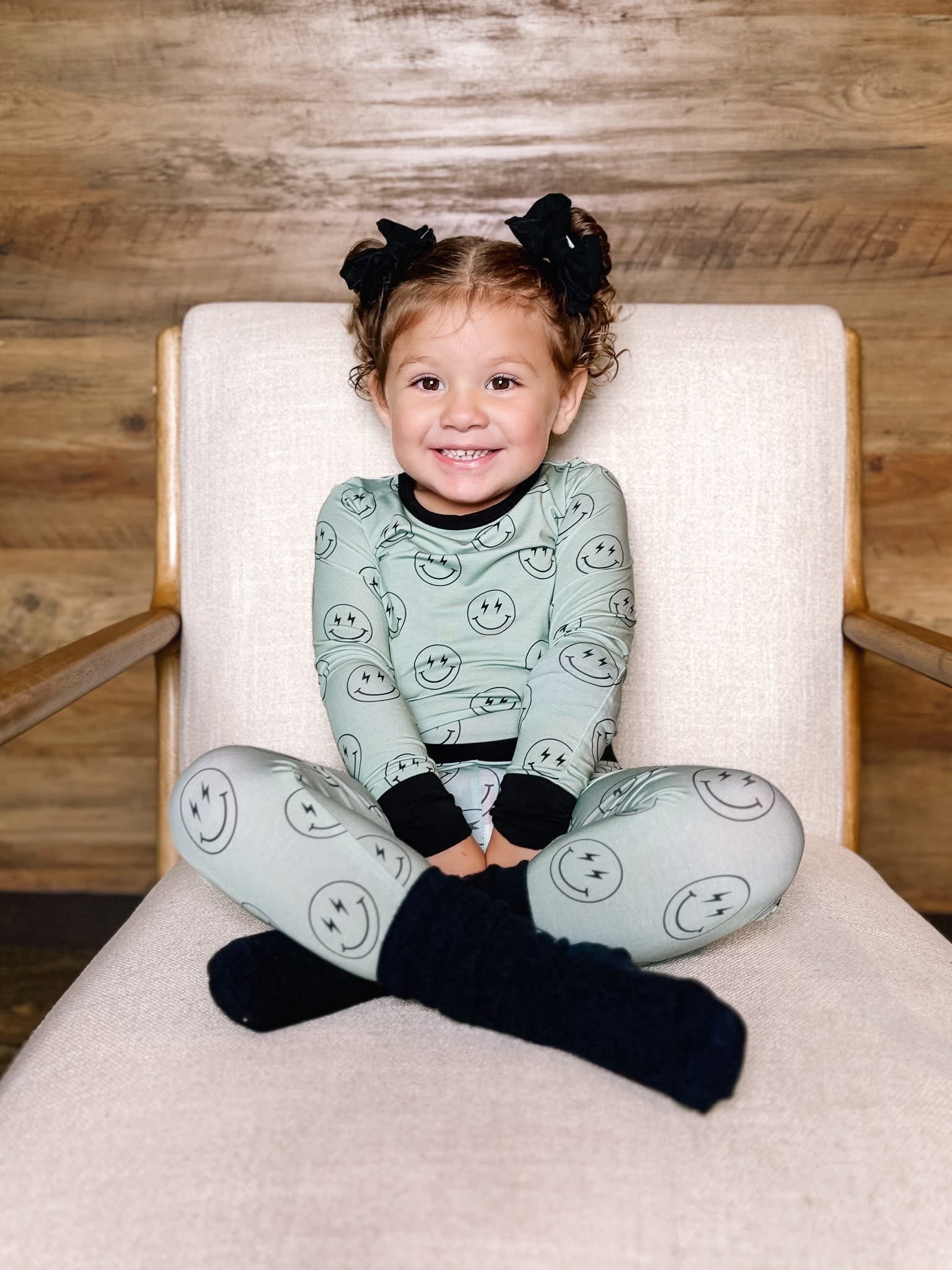Pistachio Smileys Two Piece Set