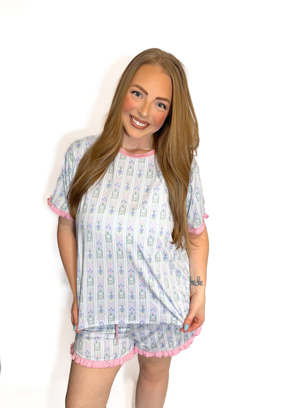 Eloise Womens Ruffle Short Set