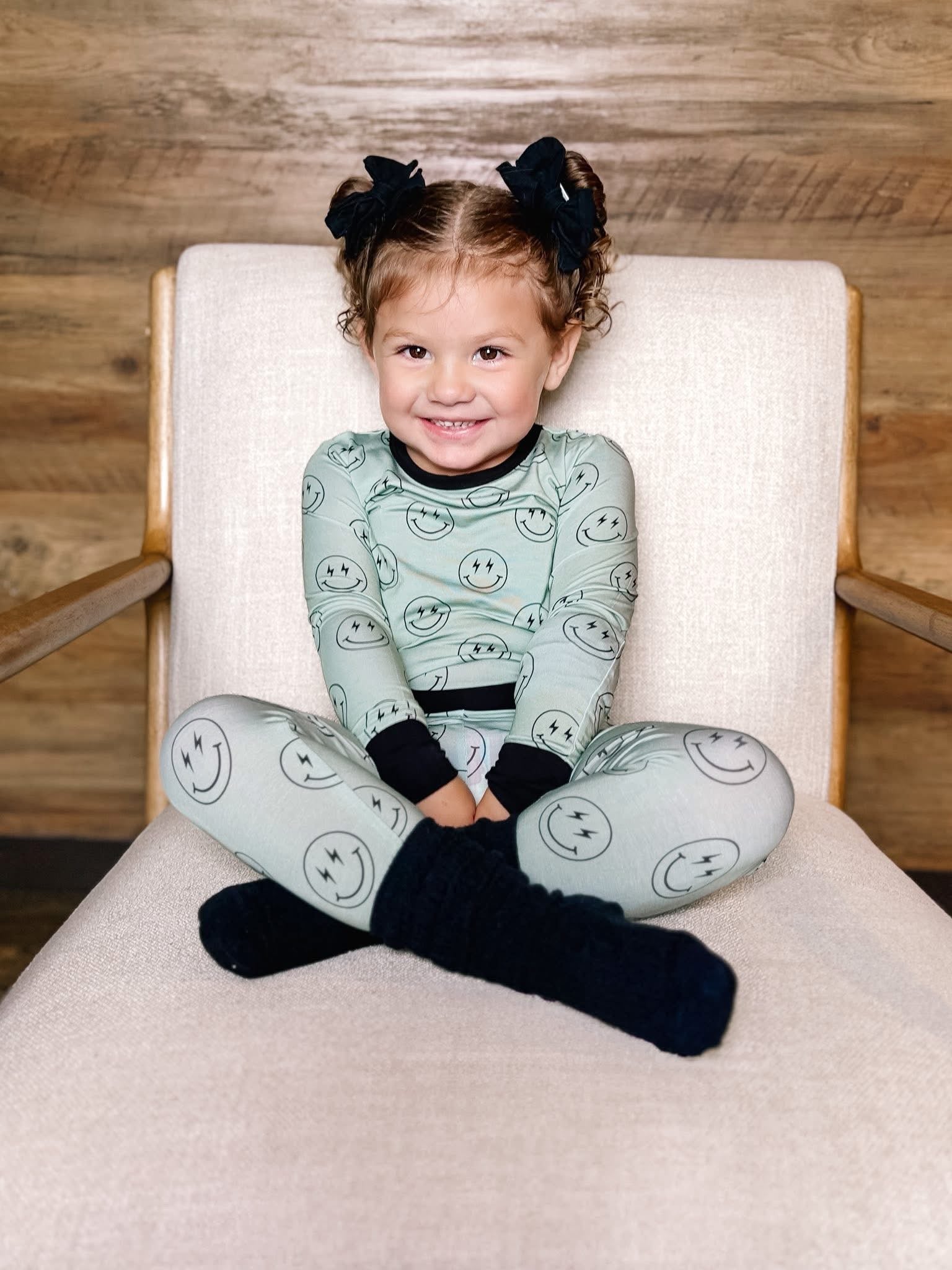 Pistachio Smileys Two Piece Set
