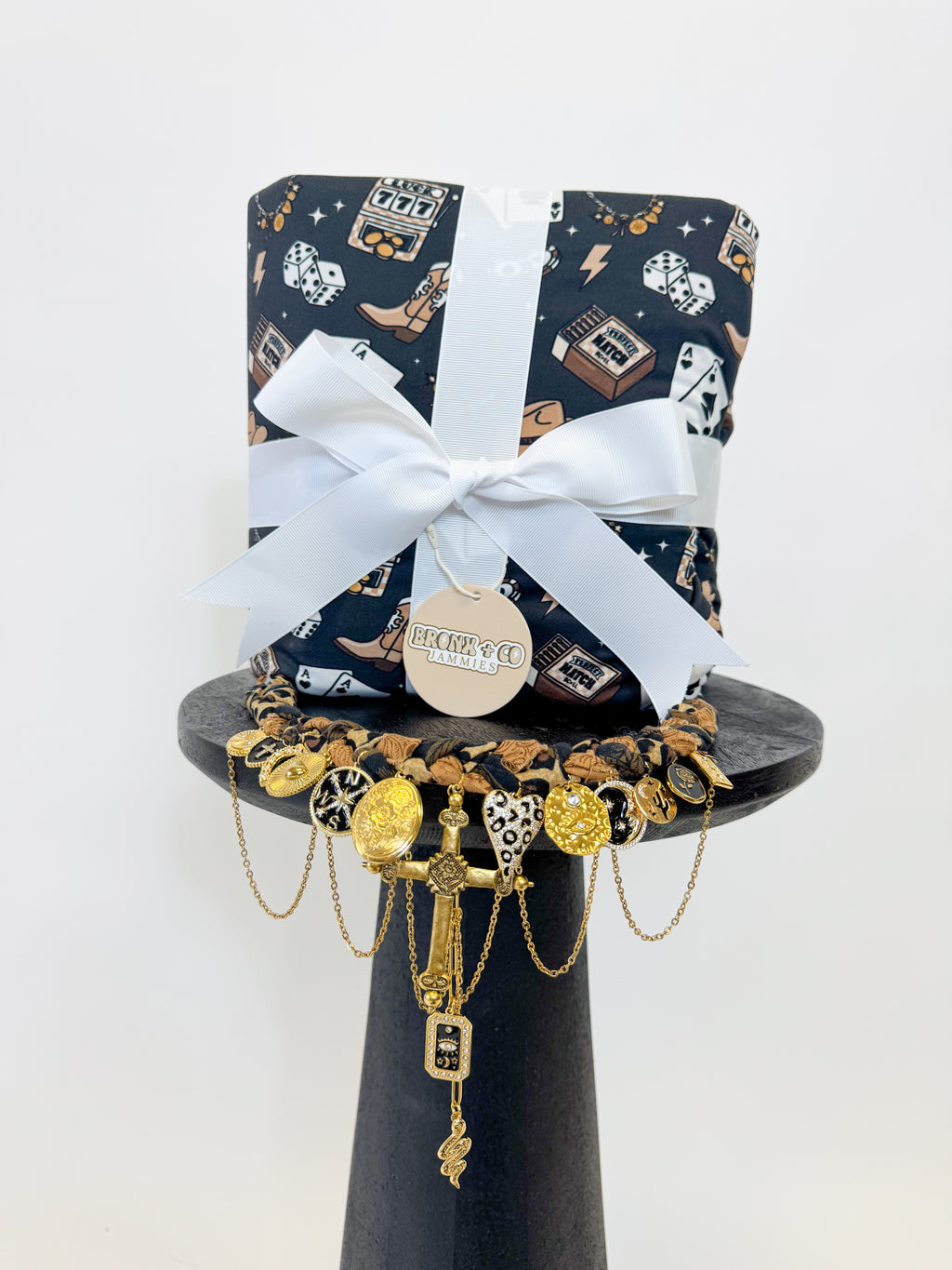 Lucky Lasso Oversized Blankets