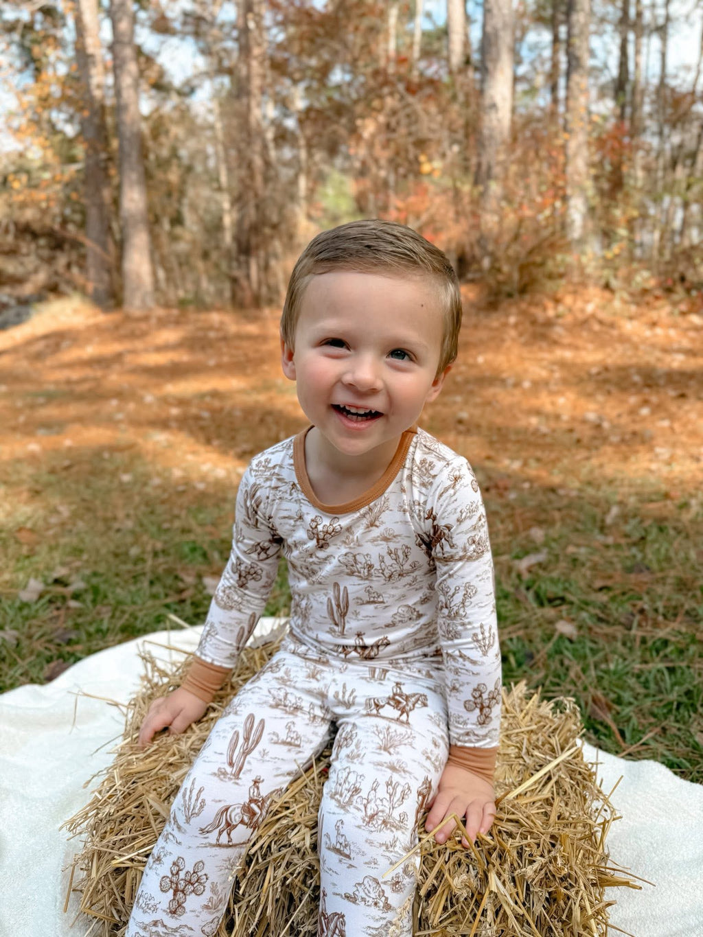 Western Heirloom Two Piece Set