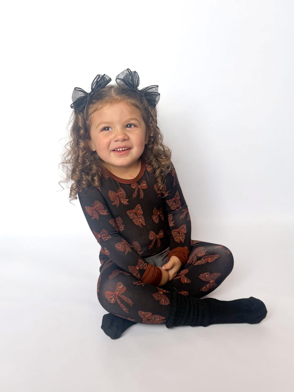 Cheetah Bows Two Piece Set