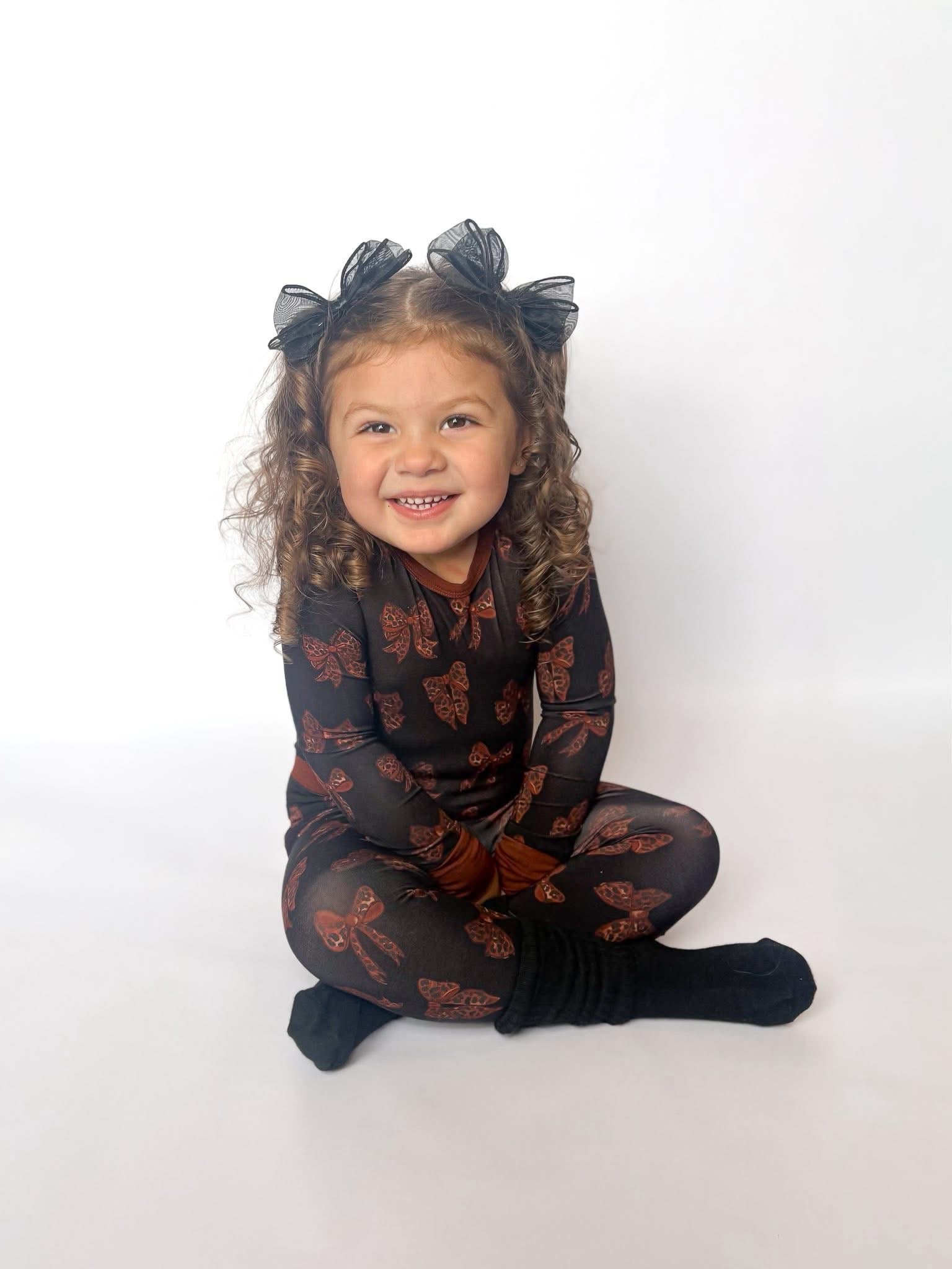 Cheetah Bows Two Piece Set