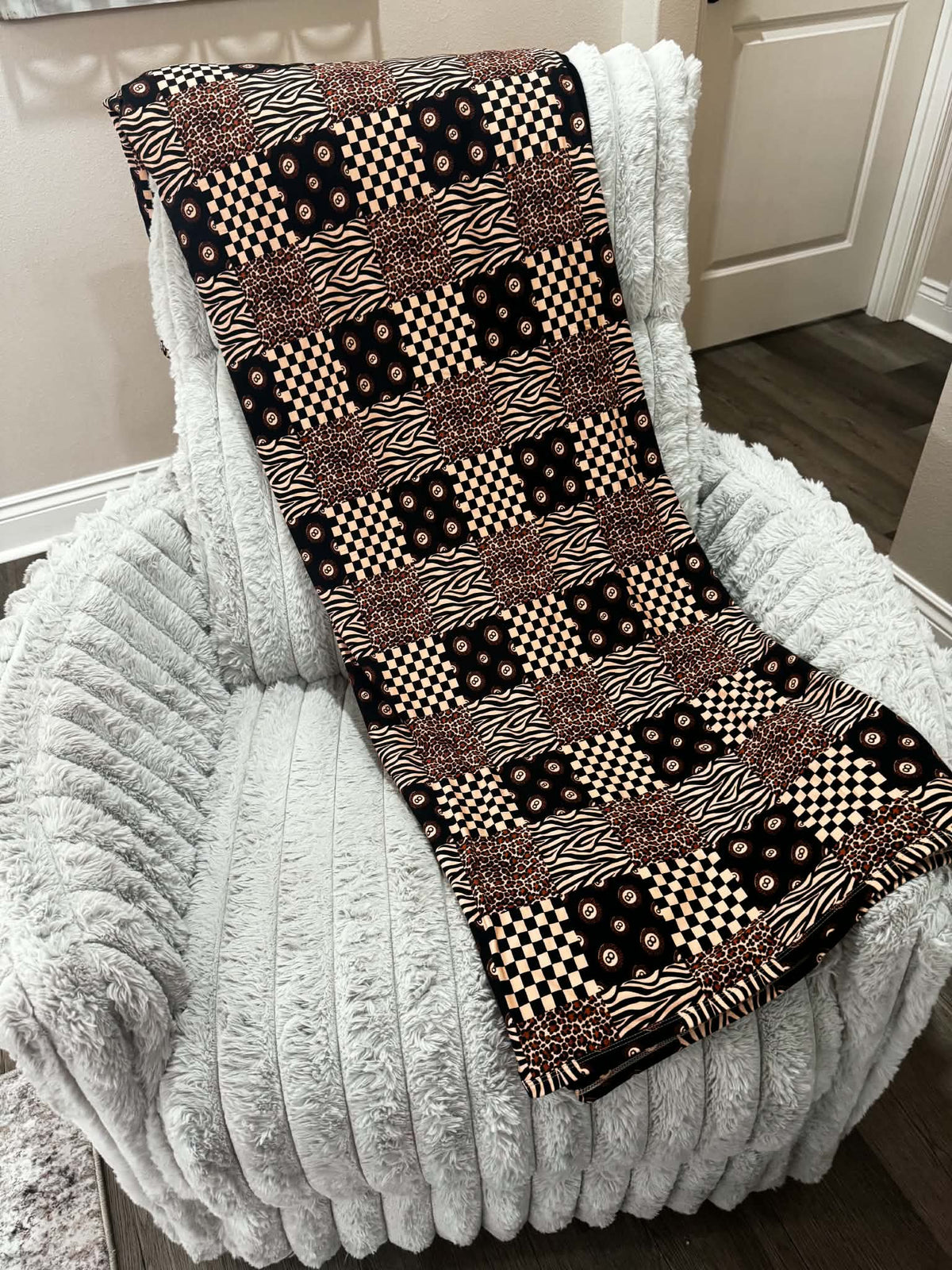 Wild for dopamine Oversized Blanket