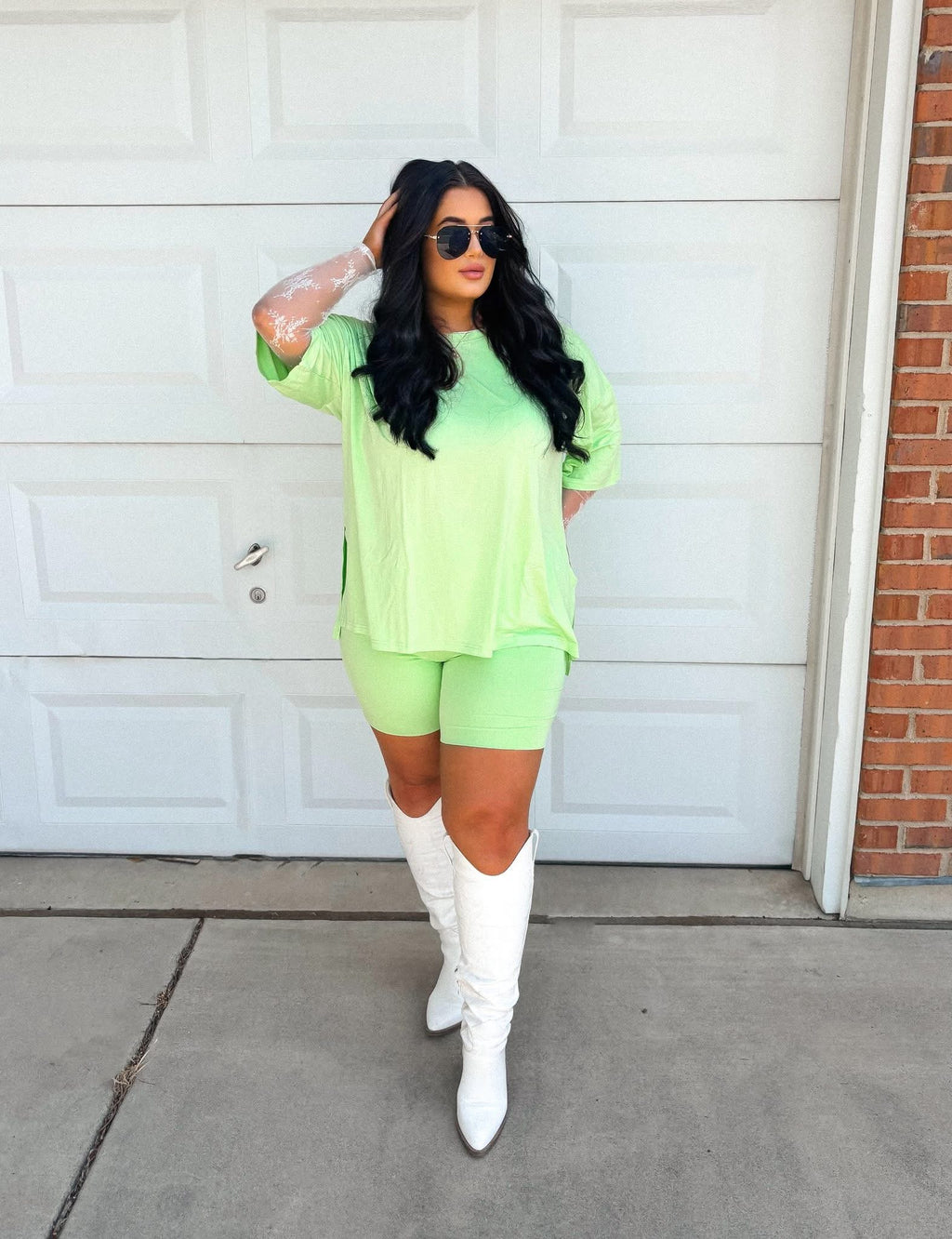 Keylime Pie Womens Oversized Biker Short Set