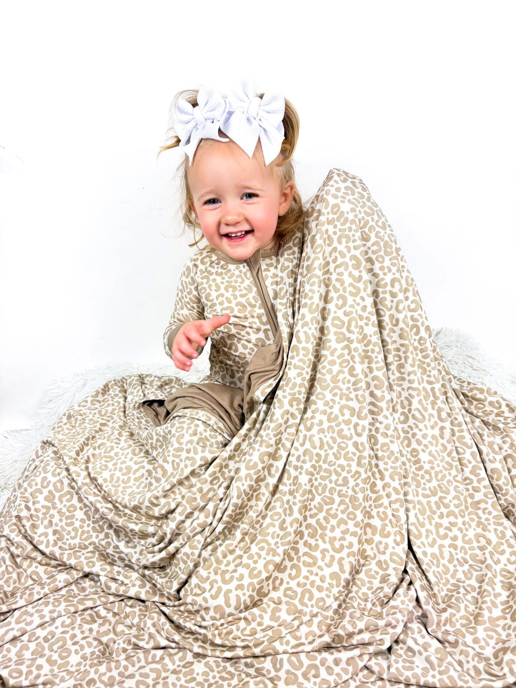 Oat Leopard Blanket