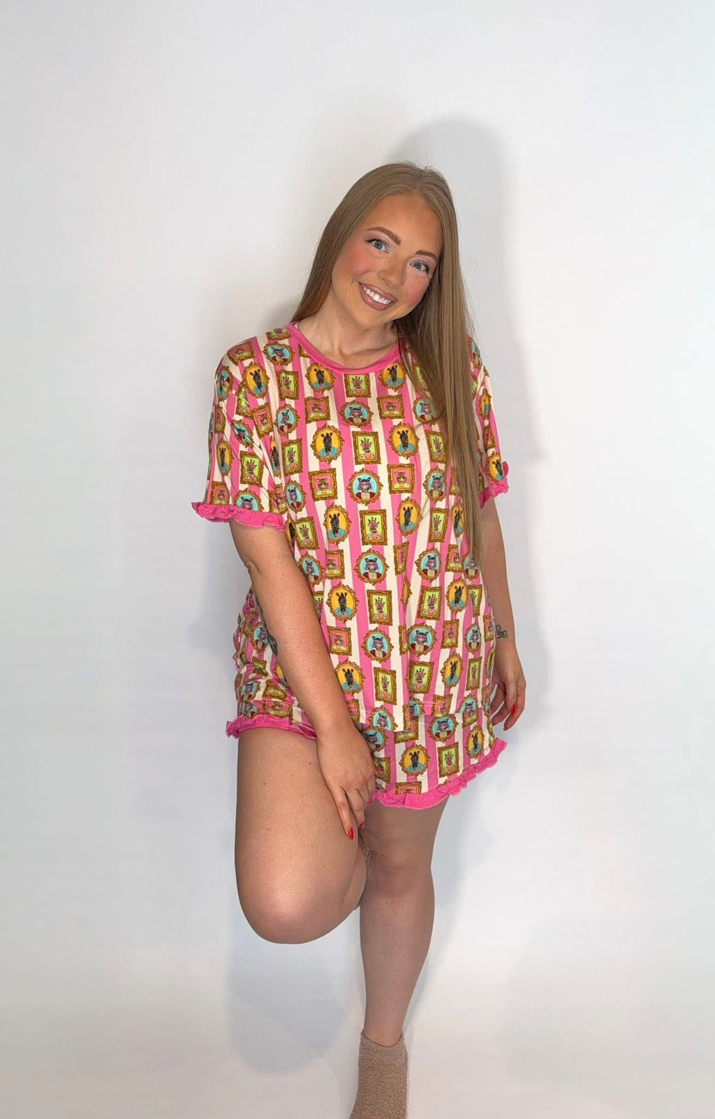 Picture Puurfect Womens Ruffle Short Set