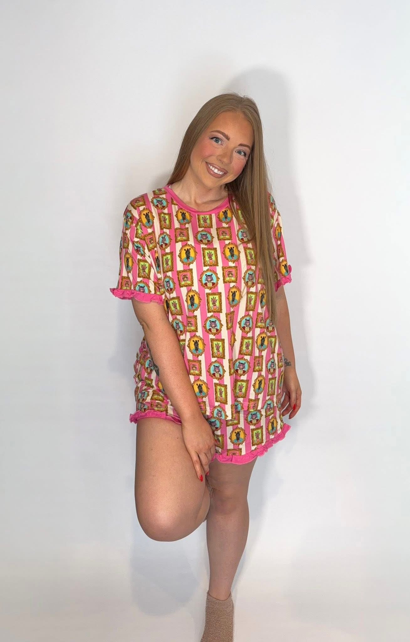 Picture Puurfect Womens Ruffle Short Set
