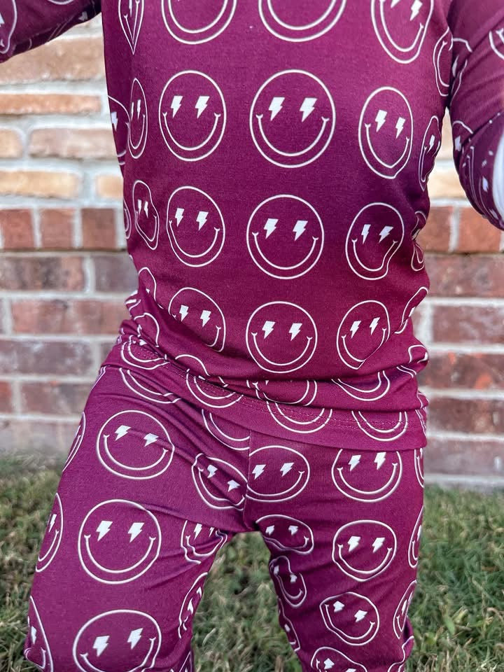 Merlot Smileys Two Piece Set