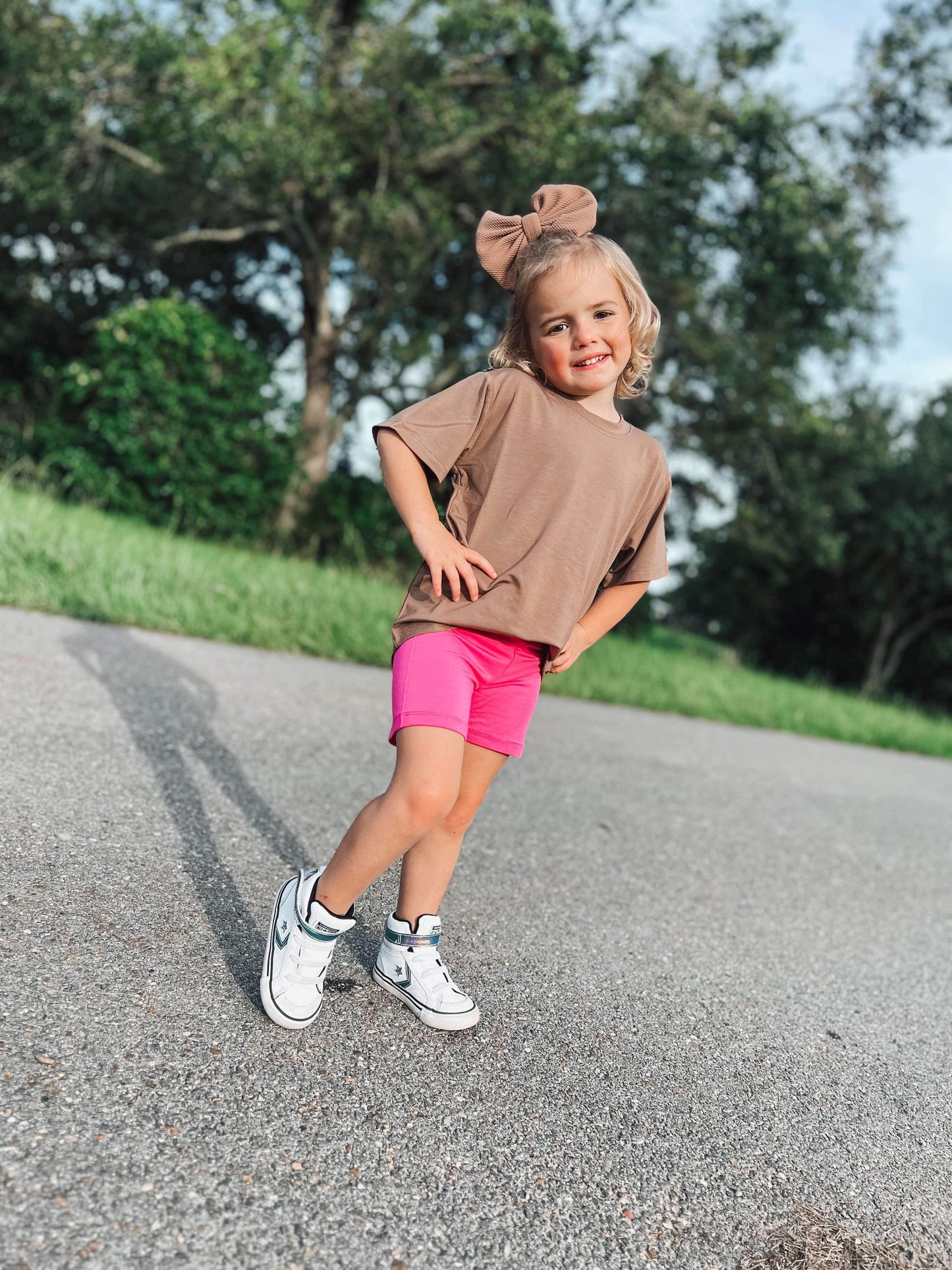 PINK/BLACK DAYTIME SHORTS