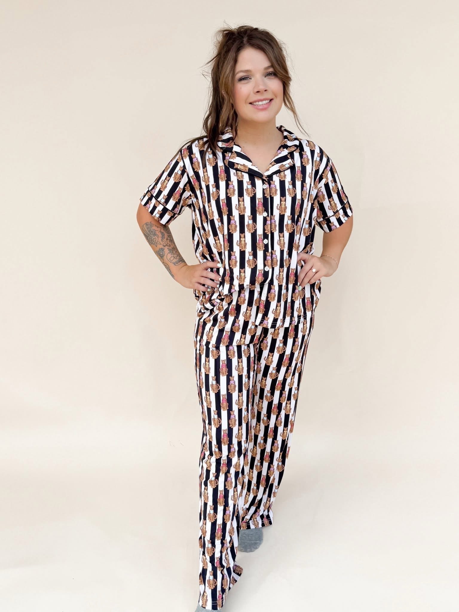 Fancy Leopards Womens Pant Set