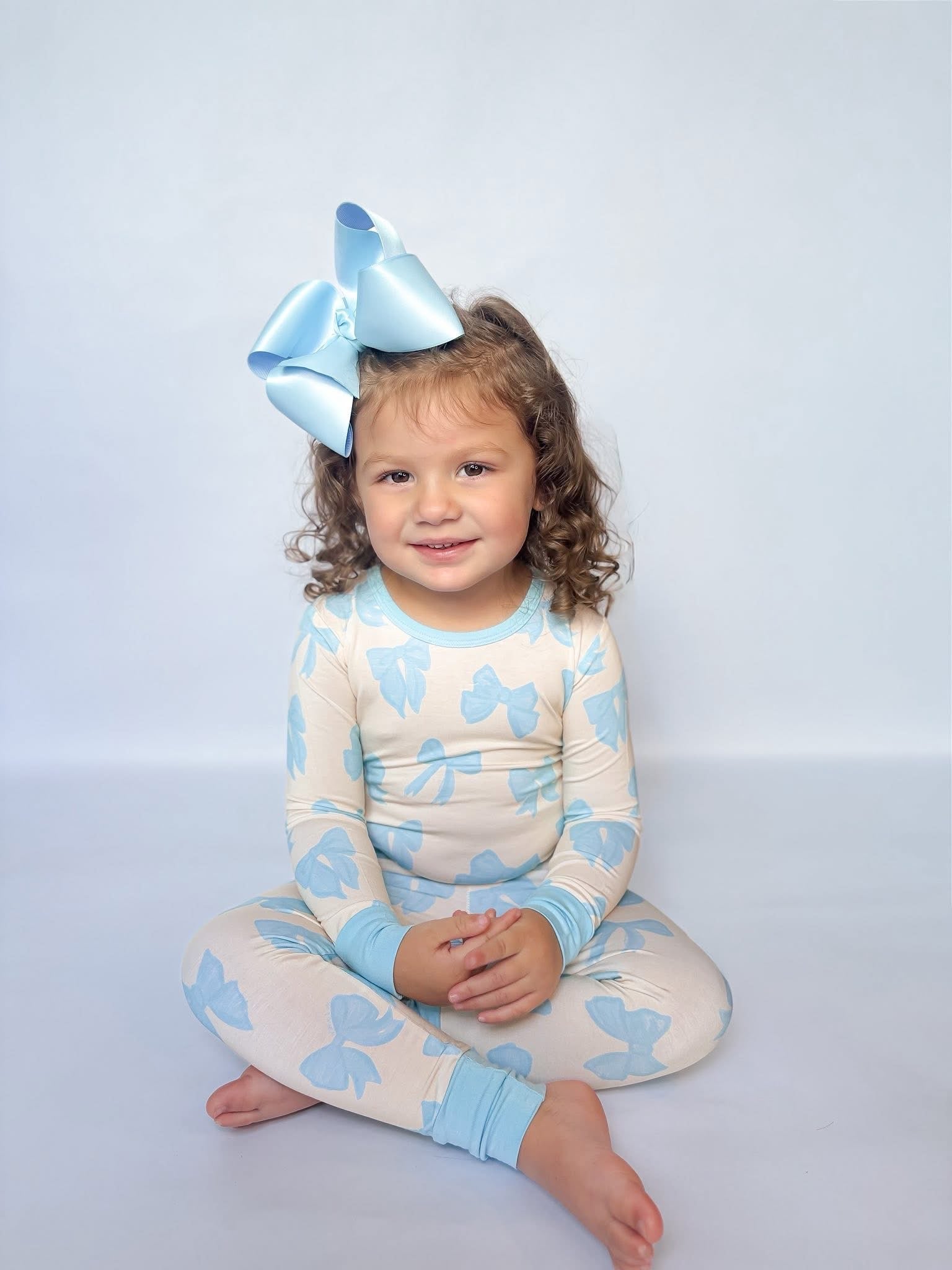 Bronx&Co. Blue Bows Two Piece Set