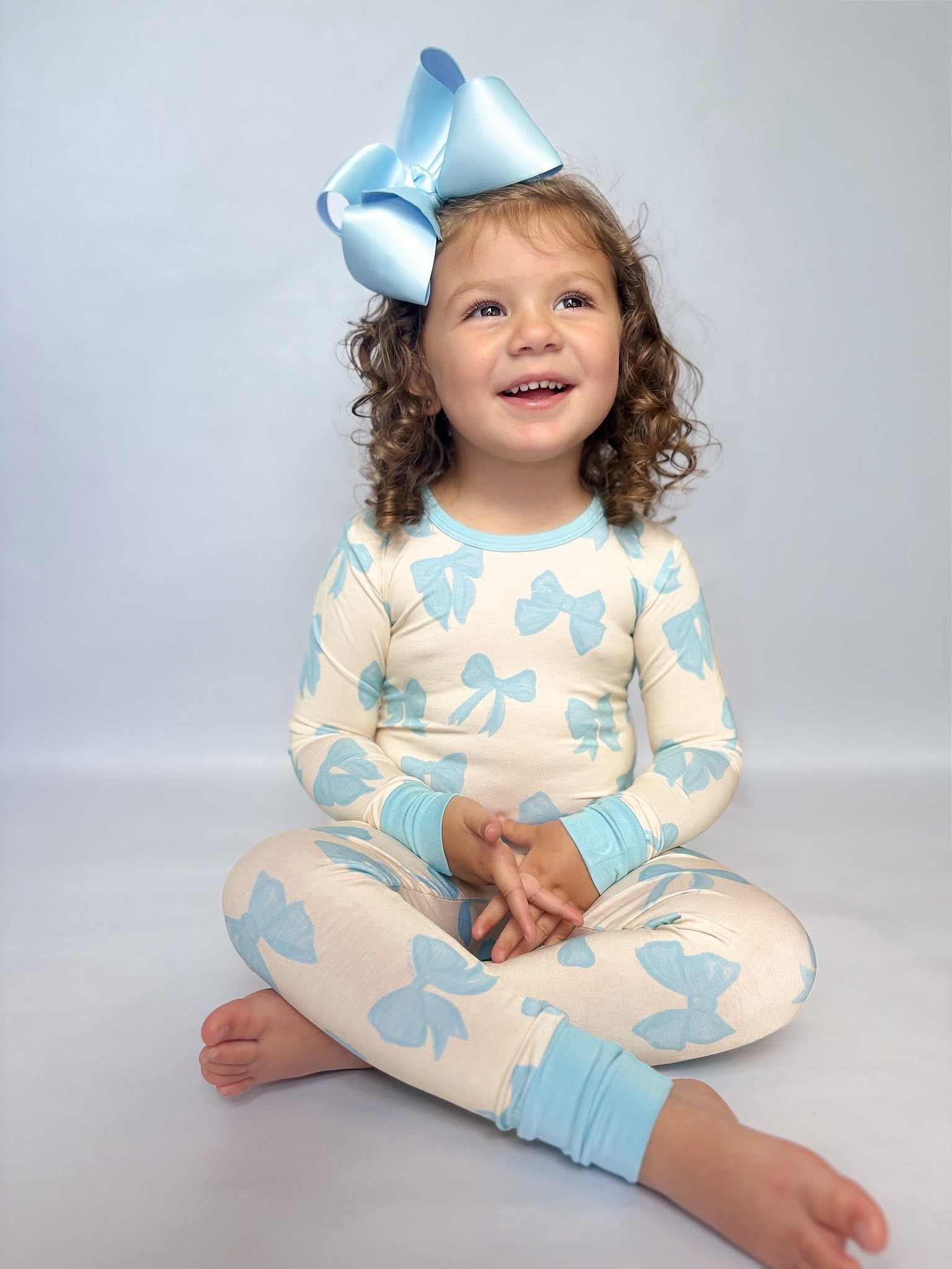 Bronx&Co. Blue Bows Two Piece Set