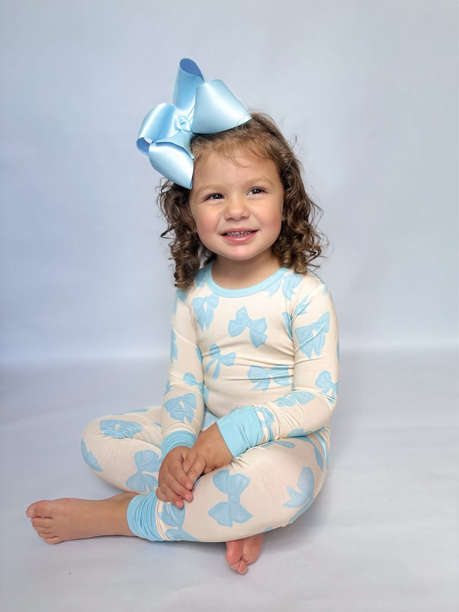 Bronx&Co. Blue Bows Two Piece Set
