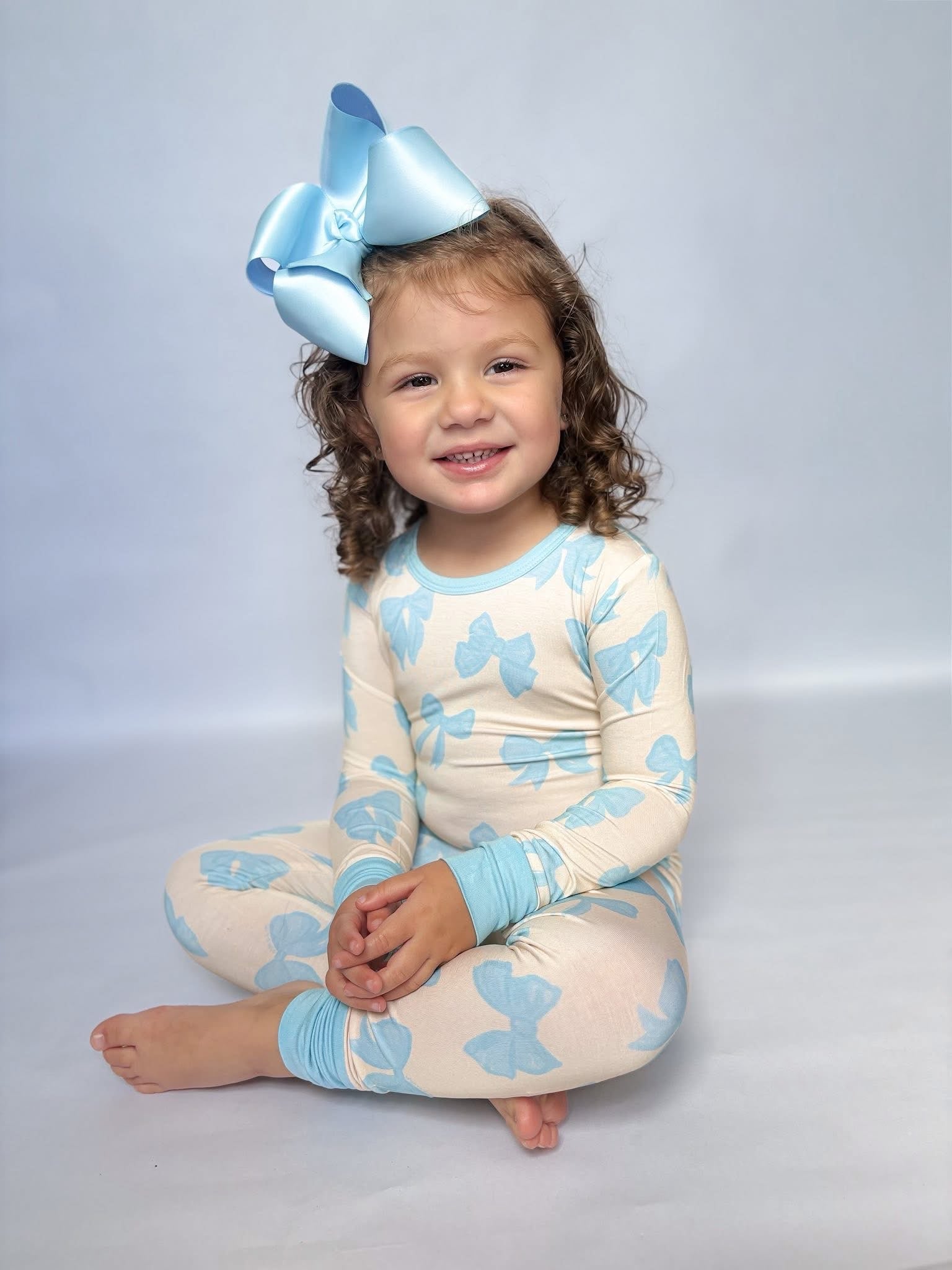Bronx&Co. Blue Bows Two Piece Set