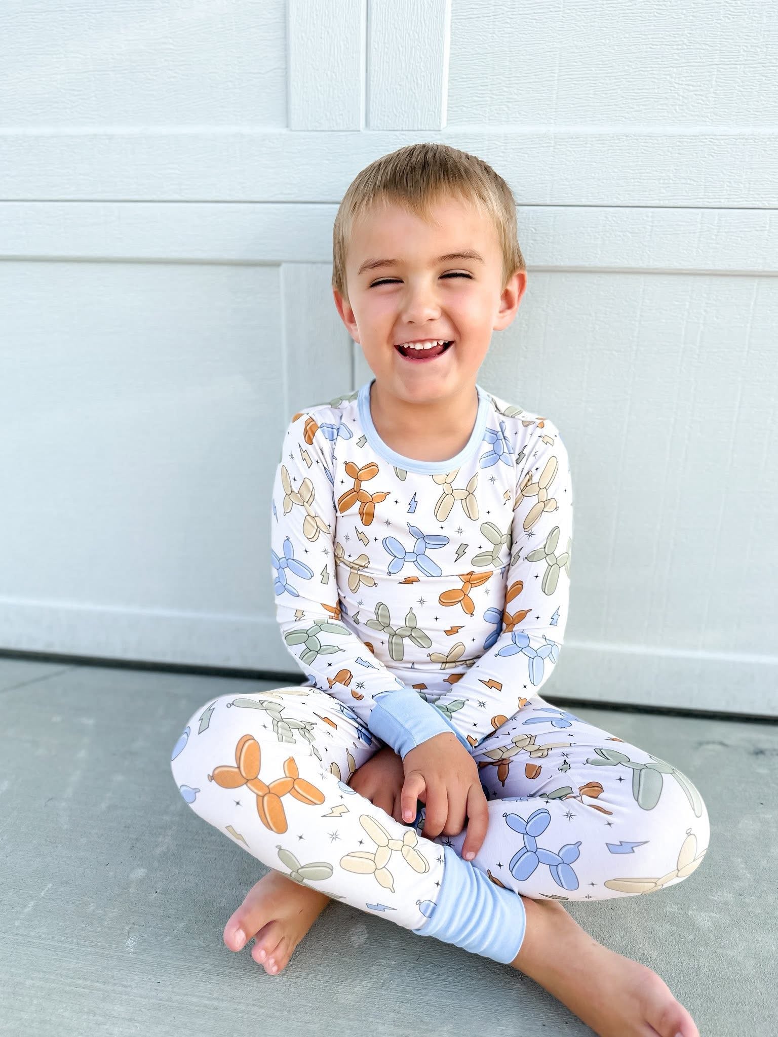 Retro Balloon Dogs Two Piece Set