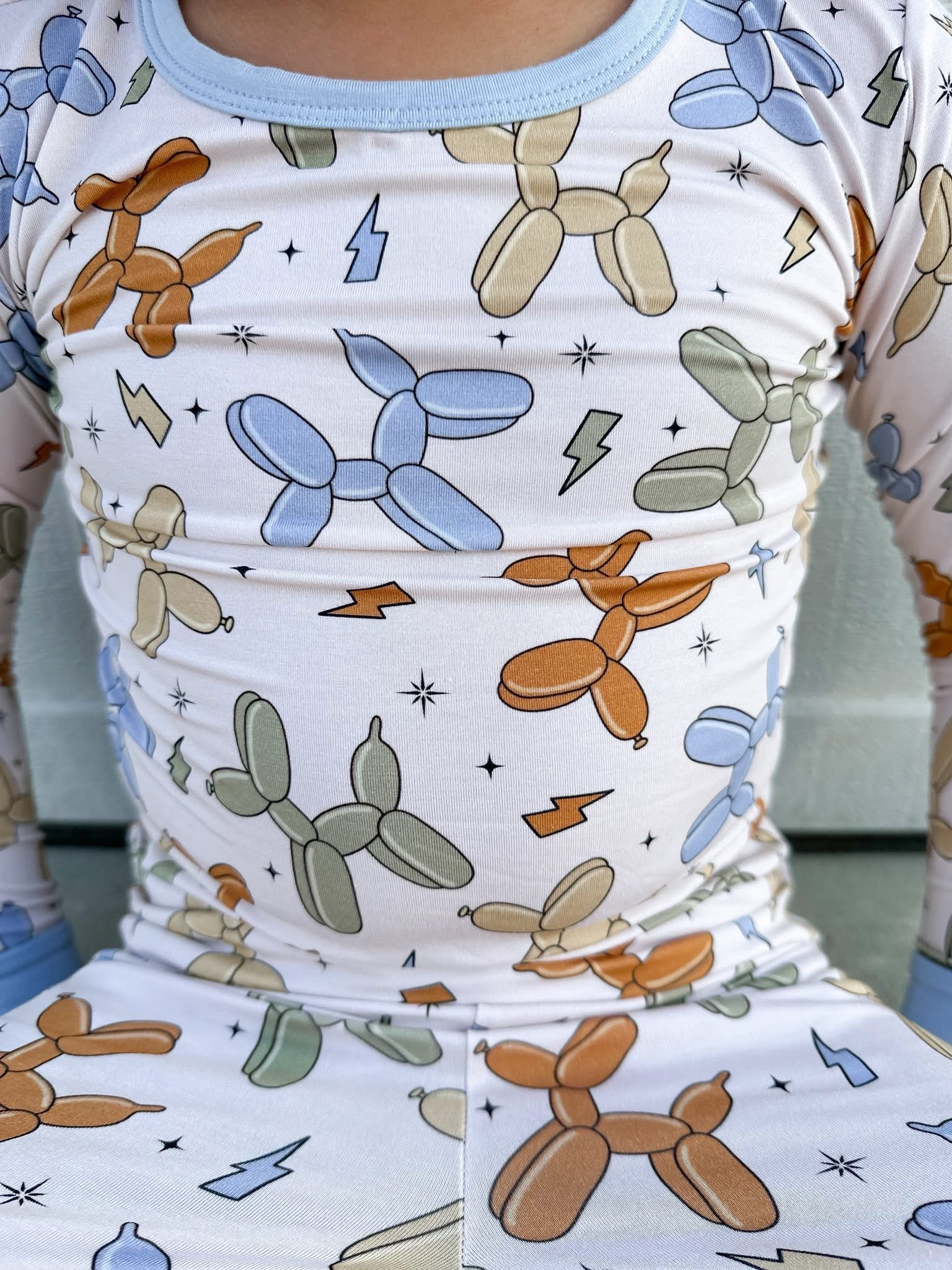 Retro Balloon Dogs Two Piece Set