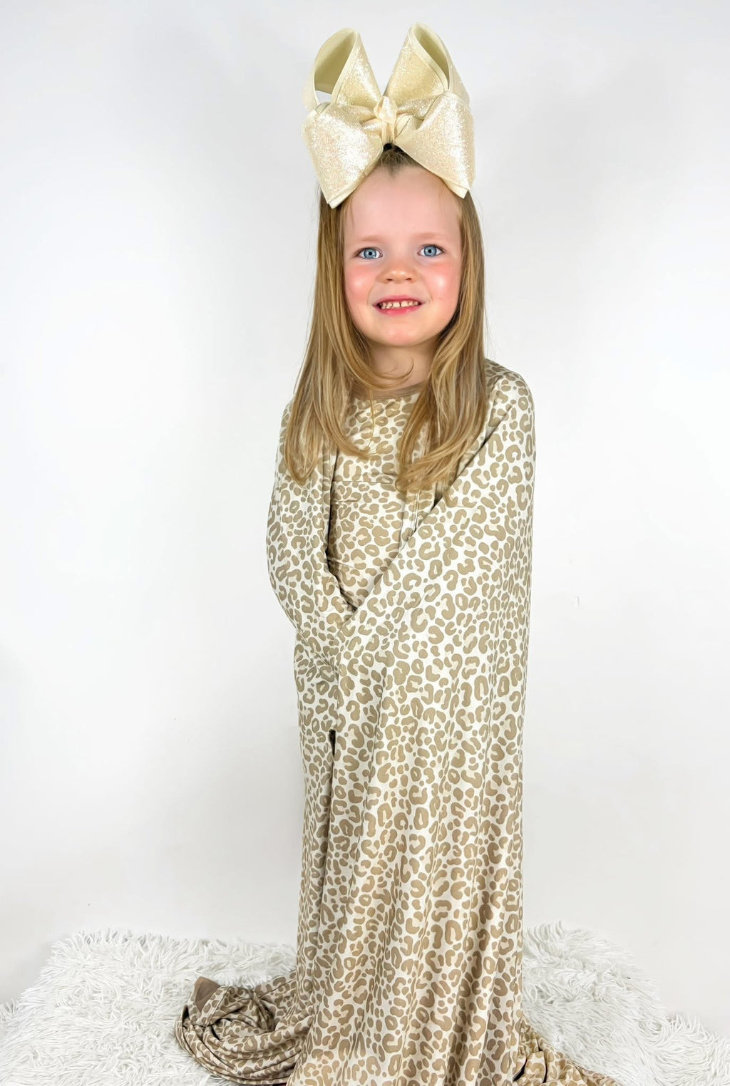 Oat Leopard Blanket