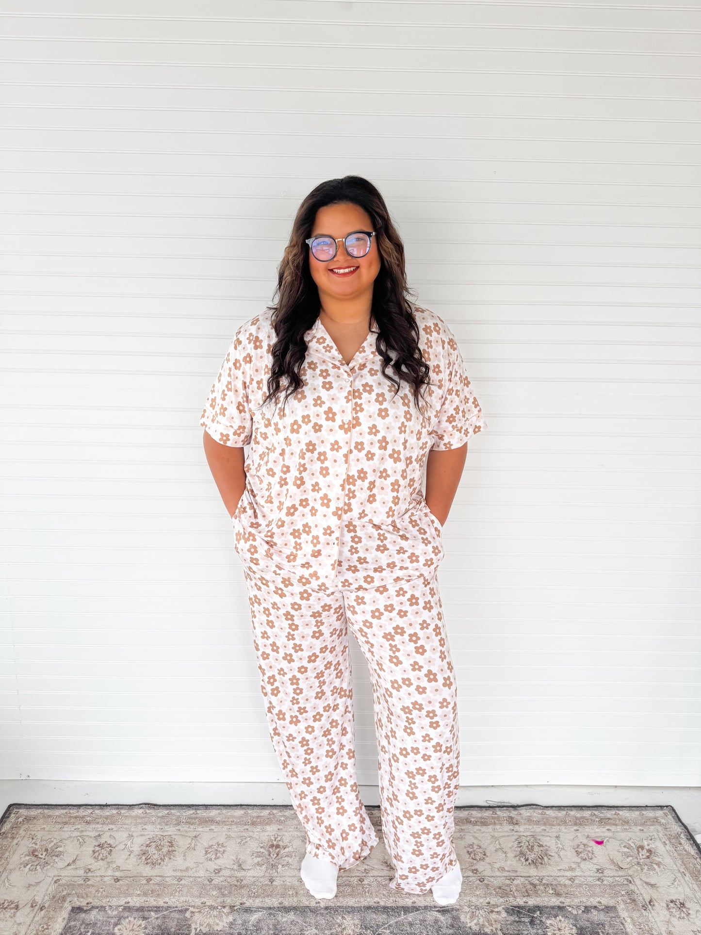 Neutral Daisy Womens Pant Set